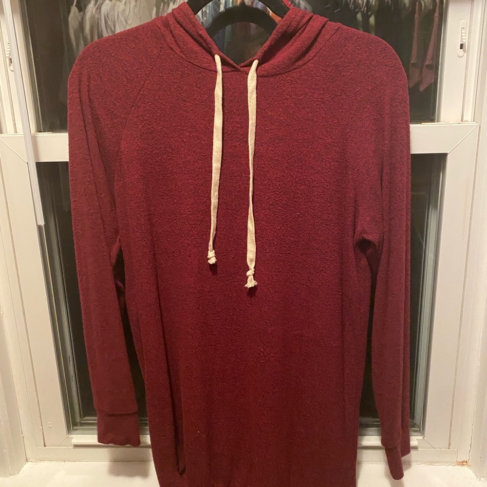 Maroon over sized sweater with hood